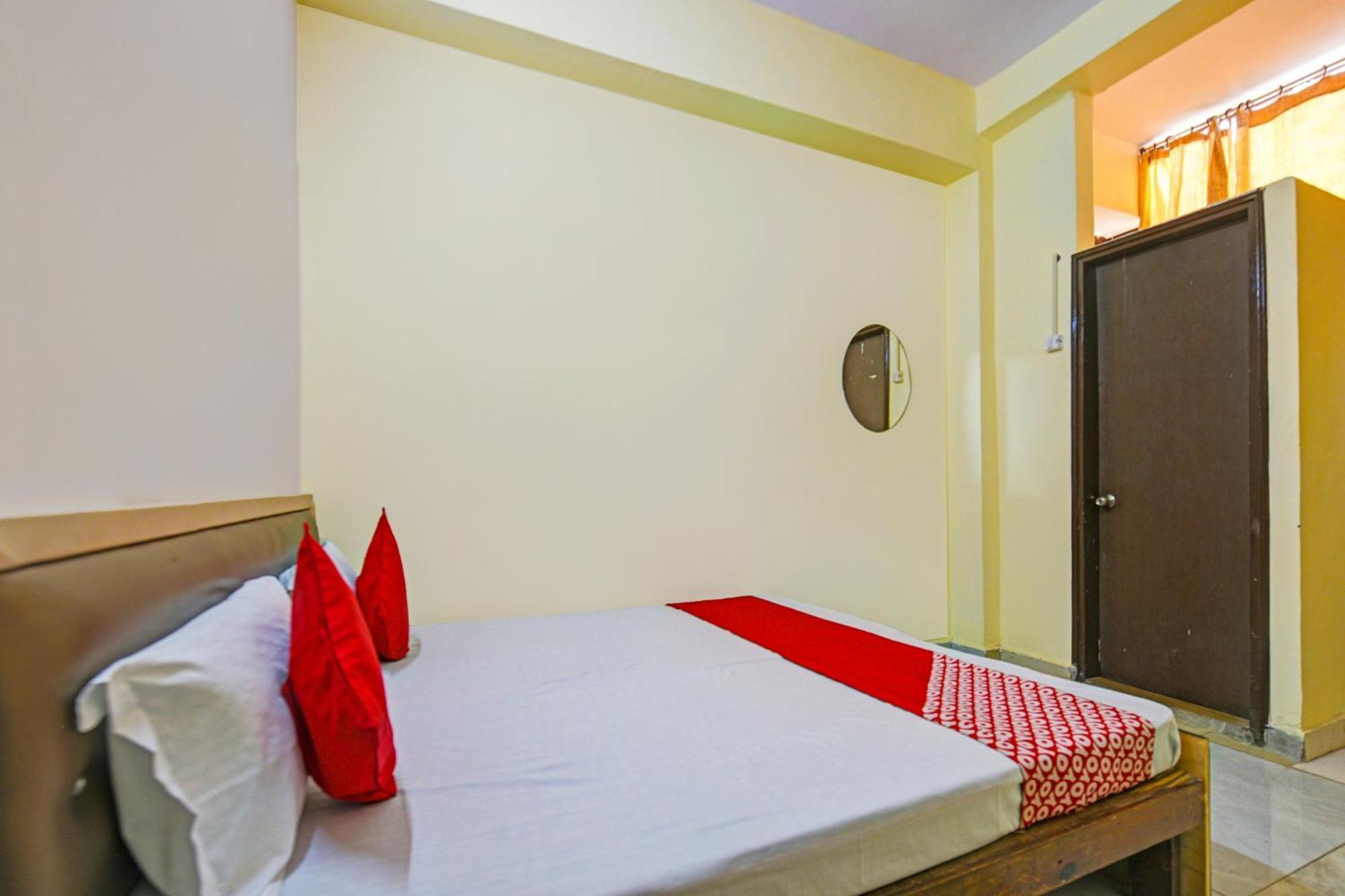 Hotel O Aj Star Hotel Faridábád Kültér fotó
